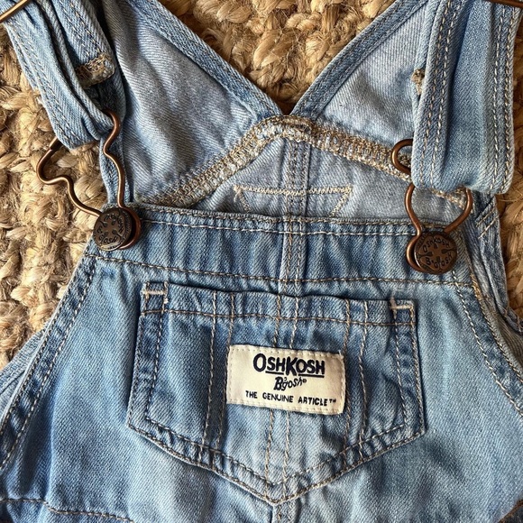 🌸 oshkosh b’gosh denim overall tiered floral dress - Picture 2 of 8